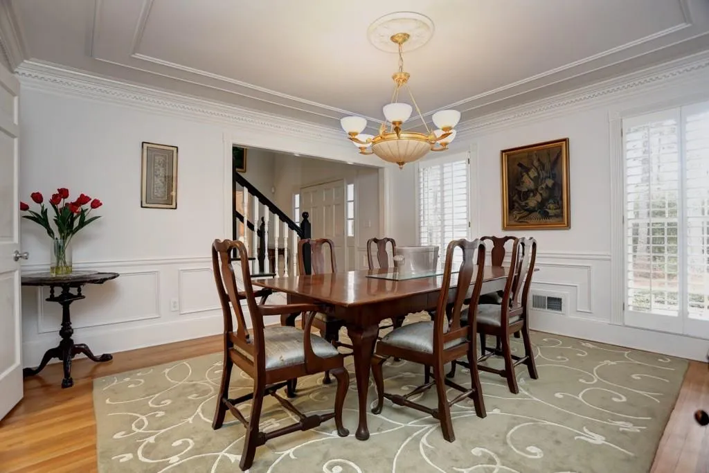 2665 Spalding Drive, Sandy Springs, Georgia 30350, 6 Bedrooms Bedrooms, ,4 BathroomsBathrooms,Residential,Sold,2665 Spalding Drive,5907838