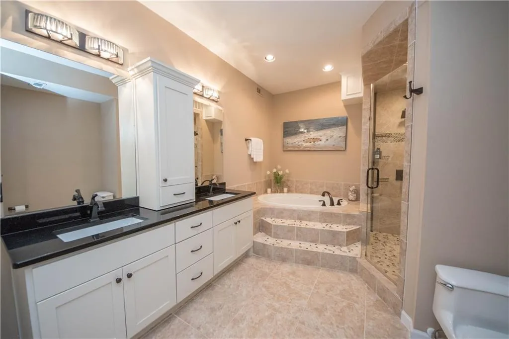 5605 Chemin De Vie, Atlanta, Georgia 30342, 2 Bedrooms Bedrooms, ,2 BathroomsBathrooms,Residential,Sold,5605 Chemin De Vie,6509473 5605 Chemin De Vie, Atlanta, Georgia 30342, 2 Bedrooms Bedrooms, ,2 BathroomsBathrooms,Residential,Sold,5605 Chemin De Vie,6509473