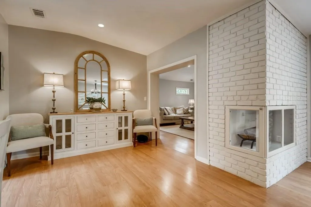 420 Carolwood Lane, Atlanta, Georgia 30342, 3 Bedrooms Bedrooms, ,2 BathroomsBathrooms,Residential,Sold,420 Carolwood Lane,6941710