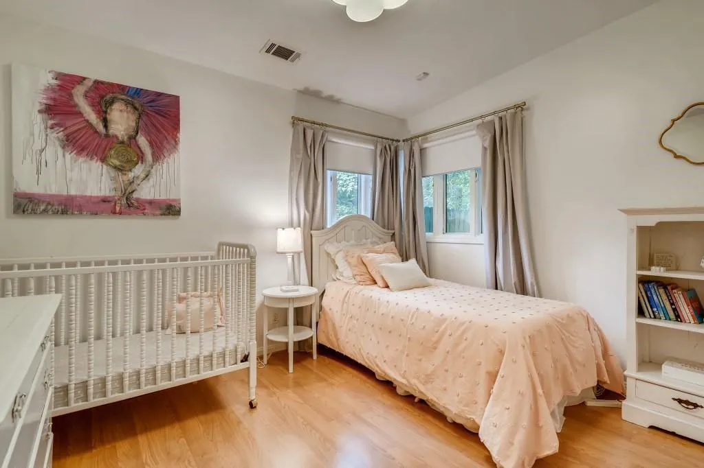 420 Carolwood Lane, Atlanta, Georgia 30342, 3 Bedrooms Bedrooms, ,2 BathroomsBathrooms,Residential,Sold,420 Carolwood Lane,6941710