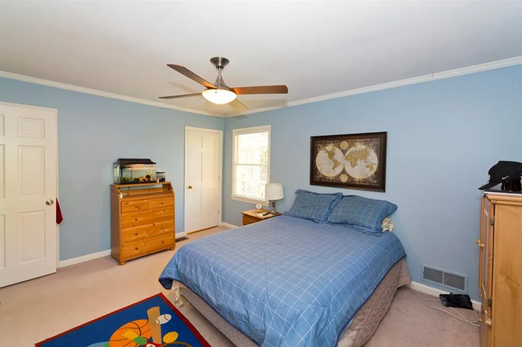 820 Overhill Court, Sandy Springs, Georgia 30328, 4 Bedrooms Bedrooms, ,4 BathroomsBathrooms,Residential,Sold,820 Overhill Court,5678814