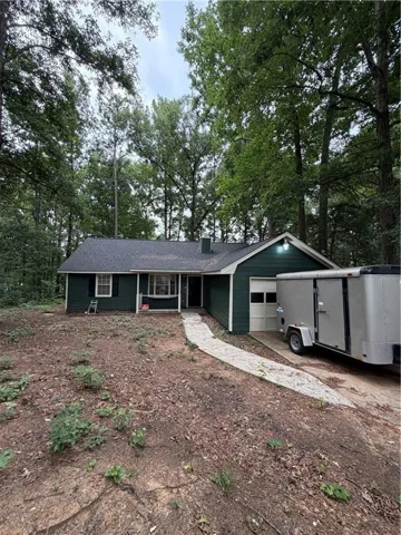 1094 Crystal Lake Road, Atlanta, Georgia 30349