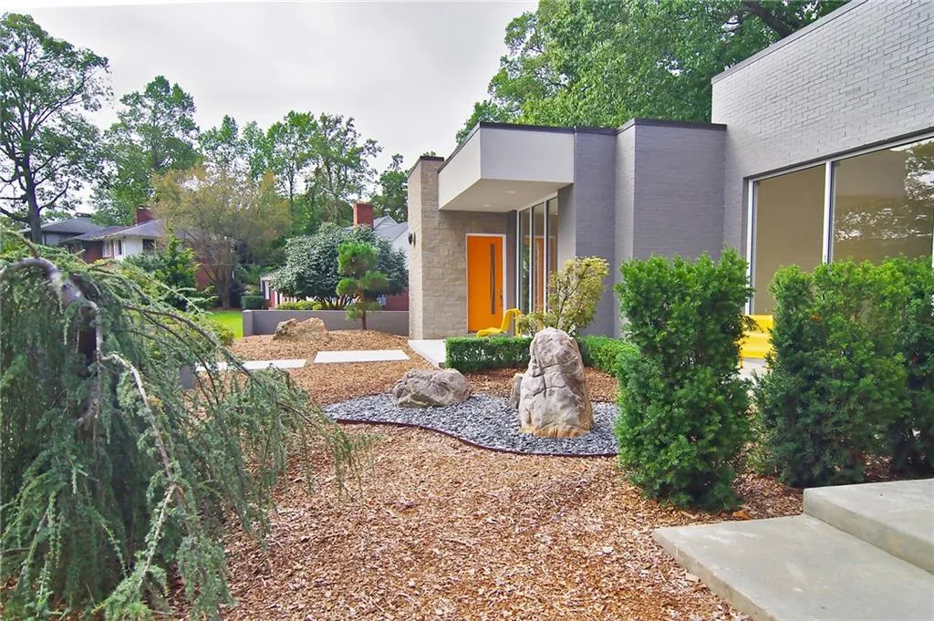 1012 Citadel Drive Ne, Atlanta, Georgia 30324, 4 Bedrooms Bedrooms, ,3 BathroomsBathrooms,Residential,Sold,1012 Citadel Drive Ne,5600862