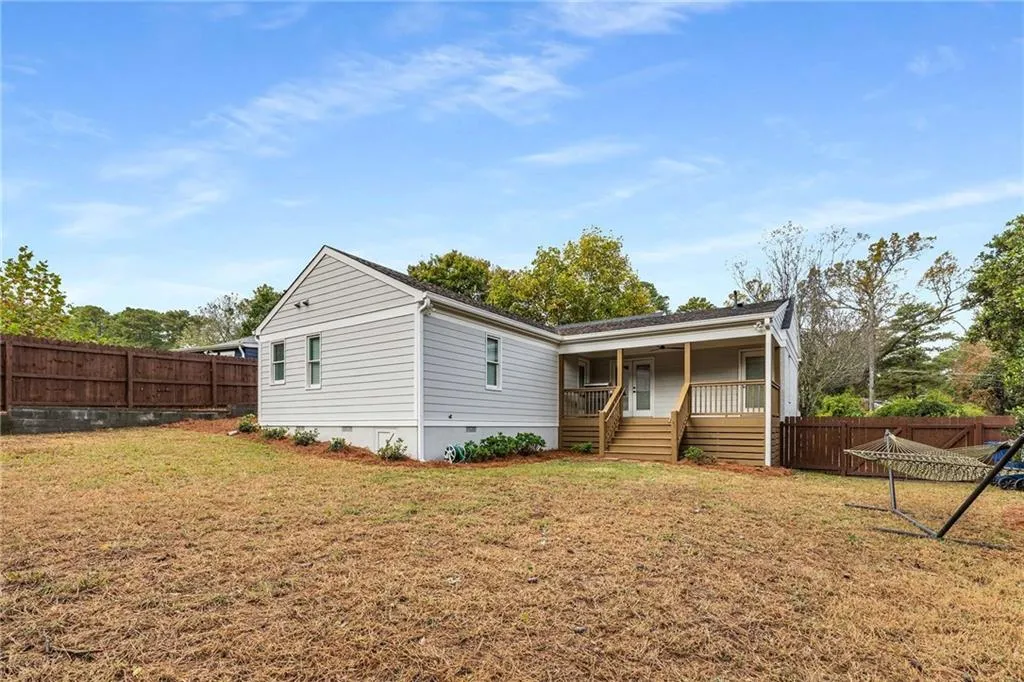 2317 Melante Drive Ne, Atlanta, Georgia 30324, 3 Bedrooms Bedrooms, ,2 BathroomsBathrooms,Residential,For Sale,2317 Melante Drive Ne,7676746