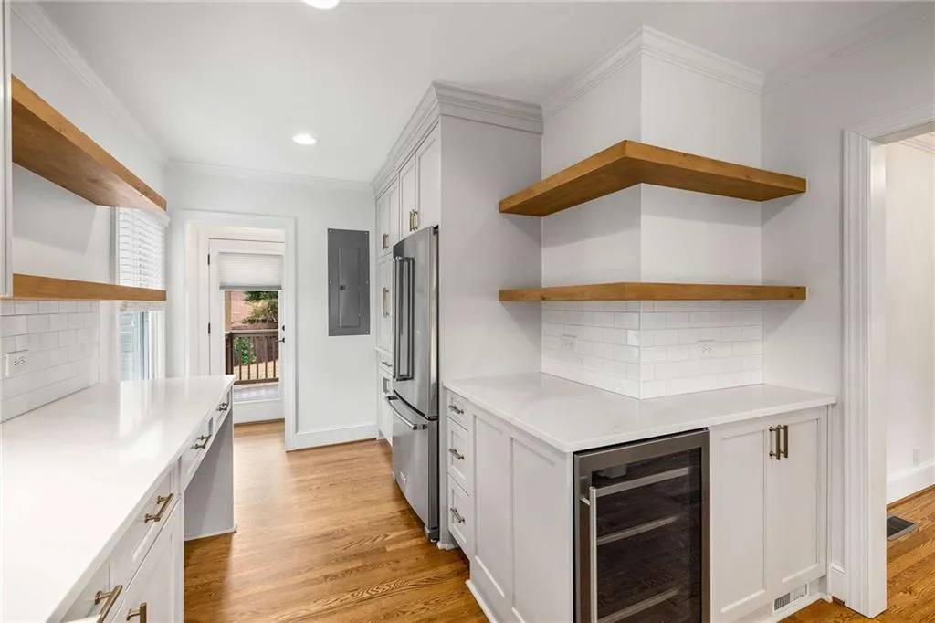 2317 Melante Drive Ne, Atlanta, Georgia 30324, 3 Bedrooms Bedrooms, ,2 BathroomsBathrooms,Residential,For Sale,2317 Melante Drive Ne,7676746