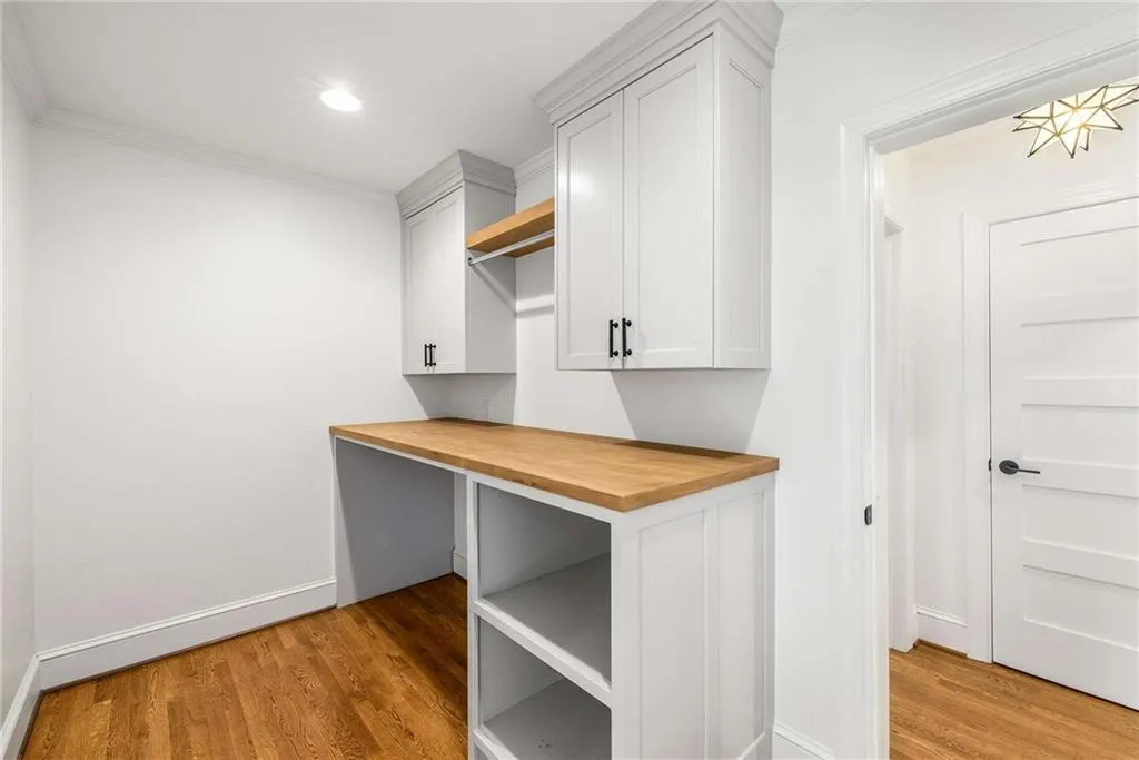 2317 Melante Drive Ne, Atlanta, Georgia 30324, 3 Bedrooms Bedrooms, ,2 BathroomsBathrooms,Residential,For Sale,2317 Melante Drive Ne,7676746