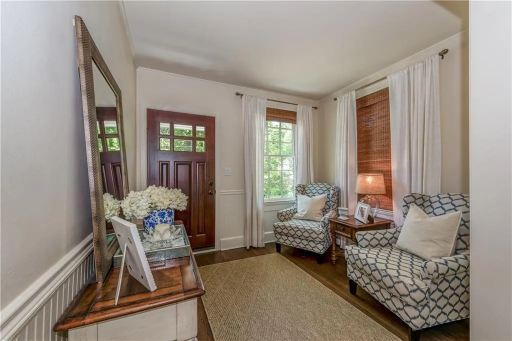 2255 Stephen Long Drive Ne, Atlanta, Georgia 30305, 2 Bedrooms Bedrooms, ,2 BathroomsBathrooms,Residential,Sold,2255 Stephen Long Drive Ne,6005172