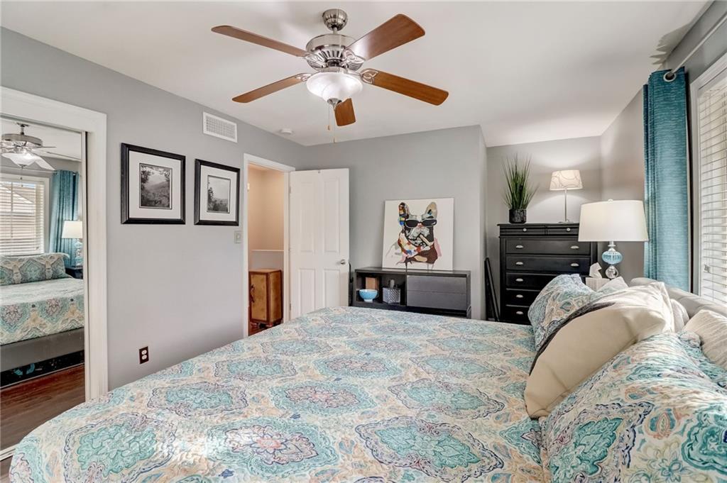 6940 Roswell Road Unit 6C, Atlanta, Georgia 30328, 2 Bedrooms Bedrooms, ,1 BathroomBathrooms,Residential,Sold,6940 Roswell Road Unit 6C,7313896