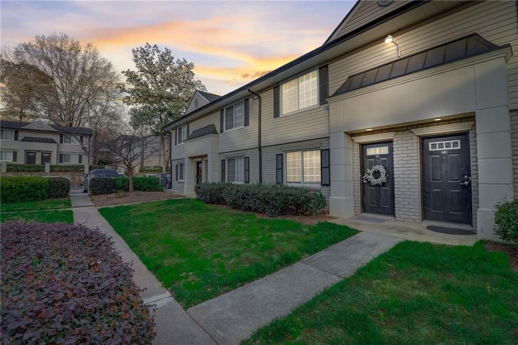 6940 Roswell Road Unit 6C, Atlanta, Georgia 30328, 2 Bedrooms Bedrooms, ,1 BathroomBathrooms,Residential,Sold,6940 Roswell Road Unit 6C,7313896