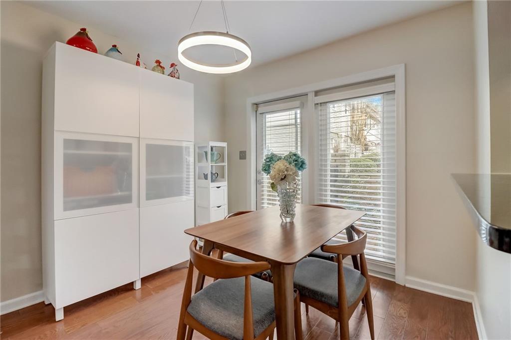 6940 Roswell Road Unit 6C, Atlanta, Georgia 30328, 2 Bedrooms Bedrooms, ,1 BathroomBathrooms,Residential,Sold,6940 Roswell Road Unit 6C,7313896