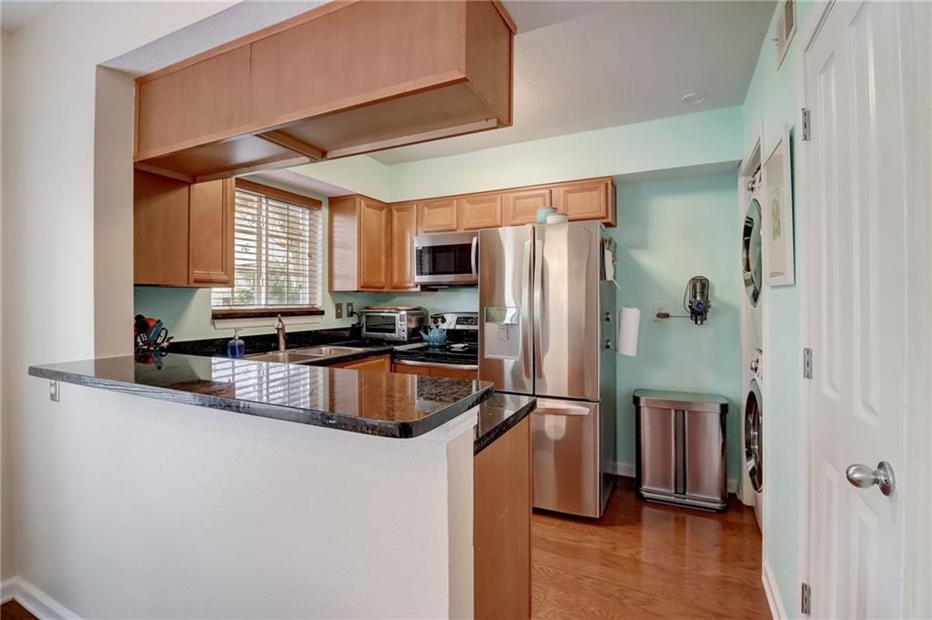 6940 Roswell Road Unit 6C, Atlanta, Georgia 30328, 2 Bedrooms Bedrooms, ,1 BathroomBathrooms,Residential,Sold,6940 Roswell Road Unit 6C,7313896