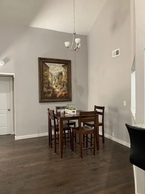 75 Dunwoody Springs Drive, Atlanta, Georgia 30328, 2 Bedrooms Bedrooms, ,2 BathroomsBathrooms,Residential,Sold,75 Dunwoody Springs Drive,6795136