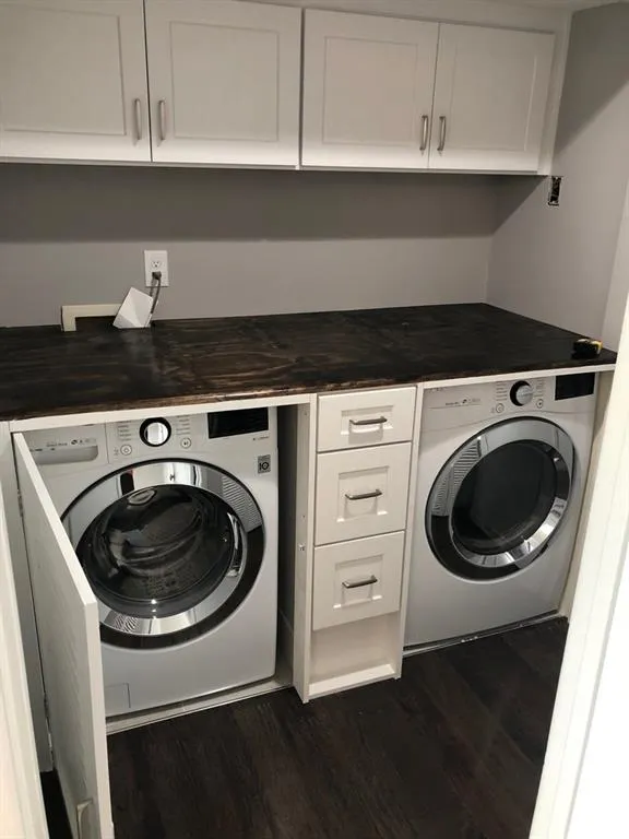 75 Dunwoody Springs Drive, Atlanta, Georgia 30328, 2 Bedrooms Bedrooms, ,2 BathroomsBathrooms,Residential,Sold,75 Dunwoody Springs Drive,6795136