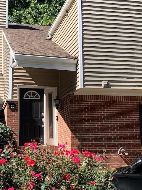 75 Dunwoody Springs Drive, Atlanta, Georgia 30328, 2 Bedrooms Bedrooms, ,2 BathroomsBathrooms,Residential,Sold,75 Dunwoody Springs Drive,6795136