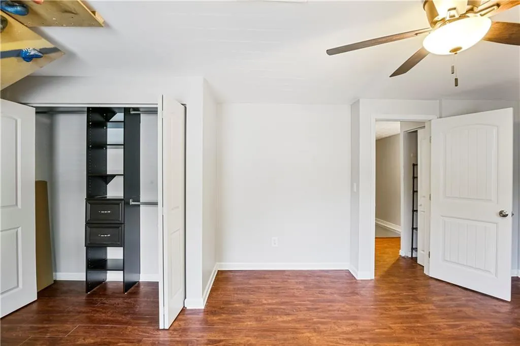 8846 Long Beach Circle, Sandy Springs, Georgia 30350, 2 Bedrooms Bedrooms, ,1 BathroomBathrooms,Residential,Sold,8846 Long Beach Circle,7243938