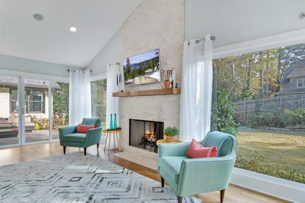 4027 Statewood Road, Atlanta, Georgia 30342, 5 Bedrooms Bedrooms, ,5 BathroomsBathrooms,Residential,Sold,4027 Statewood Road,5936286