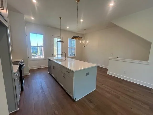 966 Bibbs Circle Nw Unit 10, Atlanta, Georgia 30318, 2 Bedrooms Bedrooms, ,2 BathroomsBathrooms,Residential,For Sale,966 Bibbs Circle Nw Unit 10,7645431