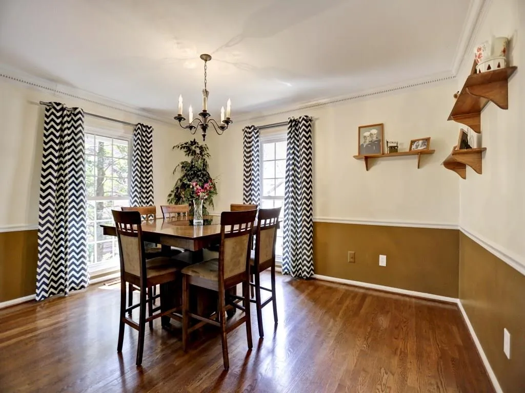 445 The North Chace Unit 445, Sandy Springs, Georgia 30328, 3 Bedrooms Bedrooms, ,3 BathroomsBathrooms,Residential,Sold,445 The North Chace Unit 445,5657745