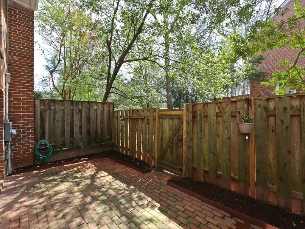 445 The North Chace Unit 445, Sandy Springs, Georgia 30328, 3 Bedrooms Bedrooms, ,3 BathroomsBathrooms,Residential,Sold,445 The North Chace Unit 445,5657745