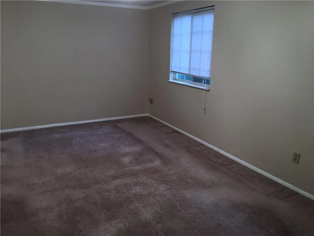 8853 Long Beach Circle Unit 0, Sandy Springs, Georgia 30350, 2 Bedrooms Bedrooms, ,2 BathroomsBathrooms,Residential,Sold,8853 Long Beach Circle Unit 0,5892537