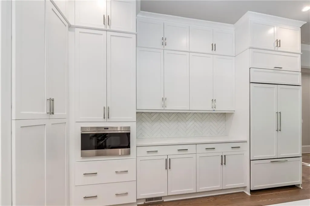 345 Kelson Drive, Sandy Springs, Georgia 30327, 5 Bedrooms Bedrooms, ,6 BathroomsBathrooms,Residential,Sold,345 Kelson Drive,6077627