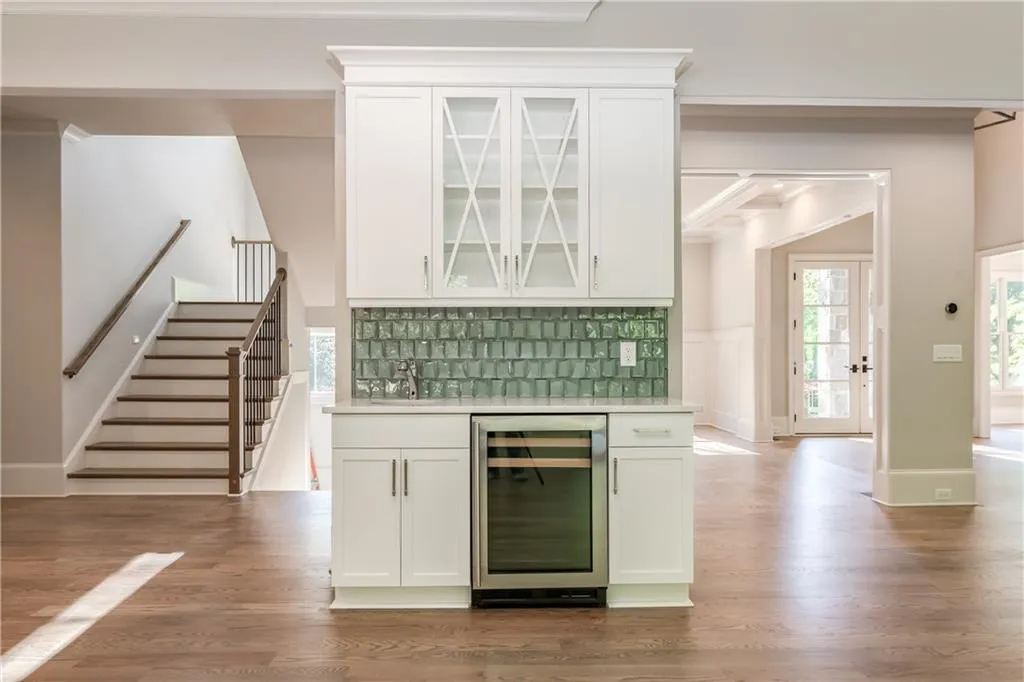 345 Kelson Drive, Sandy Springs, Georgia 30327, 5 Bedrooms Bedrooms, ,6 BathroomsBathrooms,Residential,Sold,345 Kelson Drive,6077627