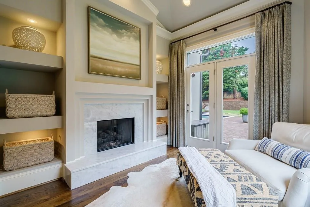 5650 Cross Gate Drive, Sandy Springs, Georgia 30327, 5 Bedrooms Bedrooms, ,5 BathroomsBathrooms,Residential,Sold,5650 Cross Gate Drive,7089156