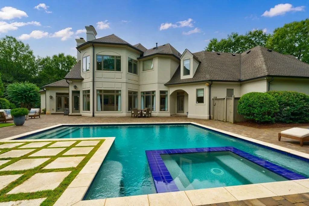 5650 Cross Gate Drive, Sandy Springs, Georgia 30327, 5 Bedrooms Bedrooms, ,5 BathroomsBathrooms,Residential,Sold,5650 Cross Gate Drive,7089156