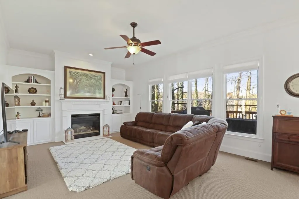 540 Pearl Cove Court, Sandy Springs, Georgia 30350, 3 Bedrooms Bedrooms, ,3 BathroomsBathrooms,Residential,Sold,540 Pearl Cove Court,6842455