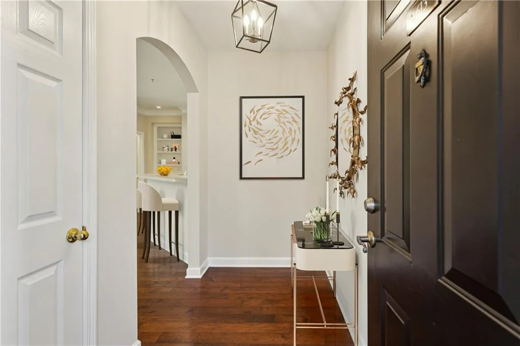 2400 Cumberland Parkway Se Unit 613, Atlanta, Georgia 30339, 2 Bedrooms Bedrooms, 0 ,2 BathroomsBathrooms,Residential,Sold,2400 Cumberland Parkway Se Unit 613,7682898