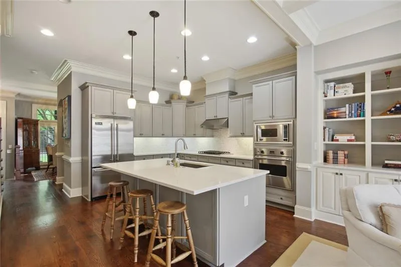 504 Riverlawn Court, Atlanta, Georgia 30339, 4 Bedrooms Bedrooms, ,4 BathroomsBathrooms,Residential,Sold,504 Riverlawn Court,7174850