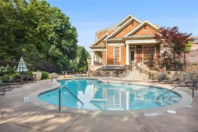 504 Riverlawn Court, Atlanta, Georgia 30339, 4 Bedrooms Bedrooms, ,4 BathroomsBathrooms,Residential,Sold,504 Riverlawn Court,7174850