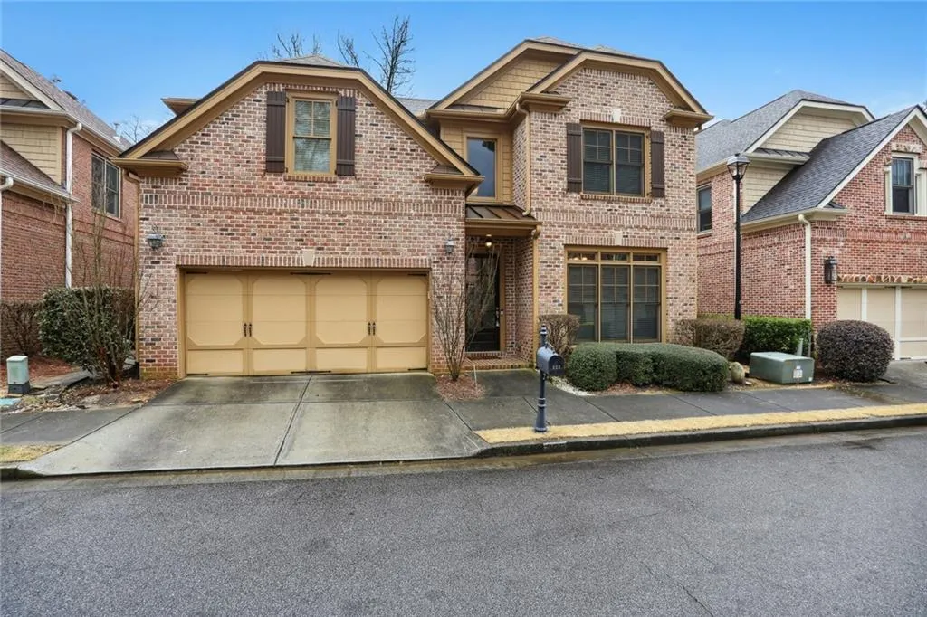 223 Mount Vernon Cove, Sandy Springs, Georgia 30328, 5 Bedrooms Bedrooms, ,4 BathroomsBathrooms,Residential,Sold,223 Mount Vernon Cove,7181285