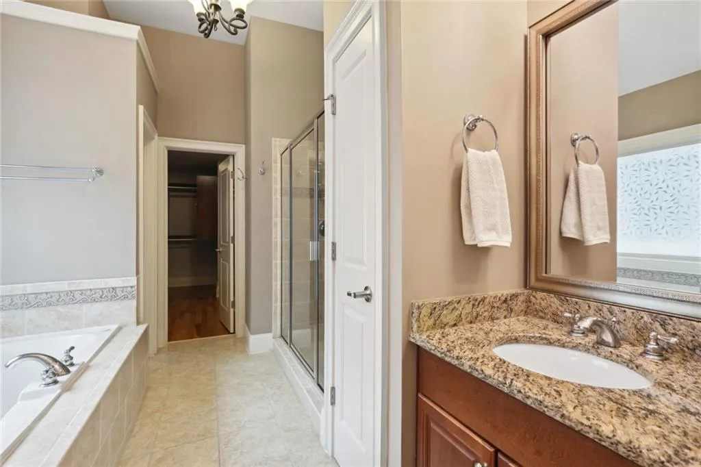 223 Mount Vernon Cove, Sandy Springs, Georgia 30328, 5 Bedrooms Bedrooms, ,4 BathroomsBathrooms,Residential,Sold,223 Mount Vernon Cove,7181285