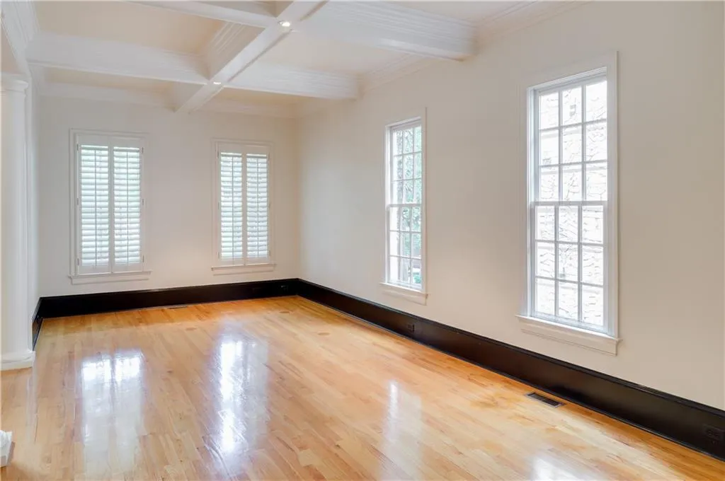 11 Conifer Circle Ne, Atlanta, Georgia 30342, 5 Bedrooms Bedrooms, ,5 BathroomsBathrooms,Residential,Sold,11 Conifer Circle Ne,5842962