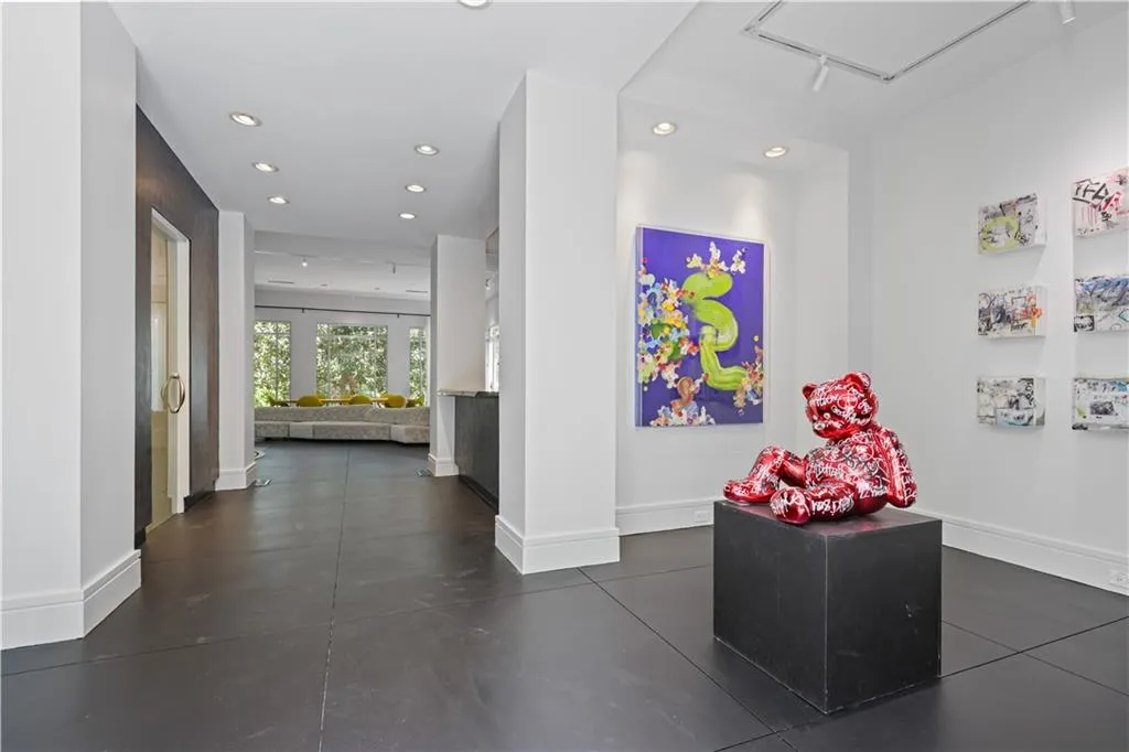 3670 Ridgewood Road Nw, Atlanta, Georgia 30327, 3 Bedrooms Bedrooms, ,3 BathroomsBathrooms,Residential,For Sale,3670 Ridgewood Road Nw,7636972