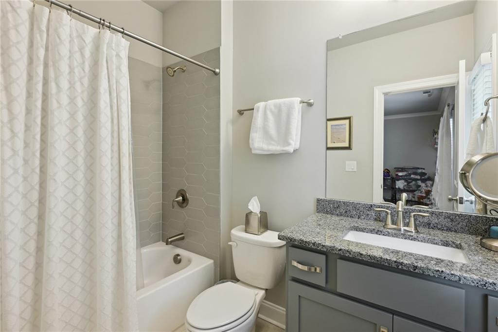 229 Belle Lane, Sandy Springs, Georgia 30328, 5 Bedrooms Bedrooms, ,5 BathroomsBathrooms,Residential,Sold,229 Belle Lane,7290992