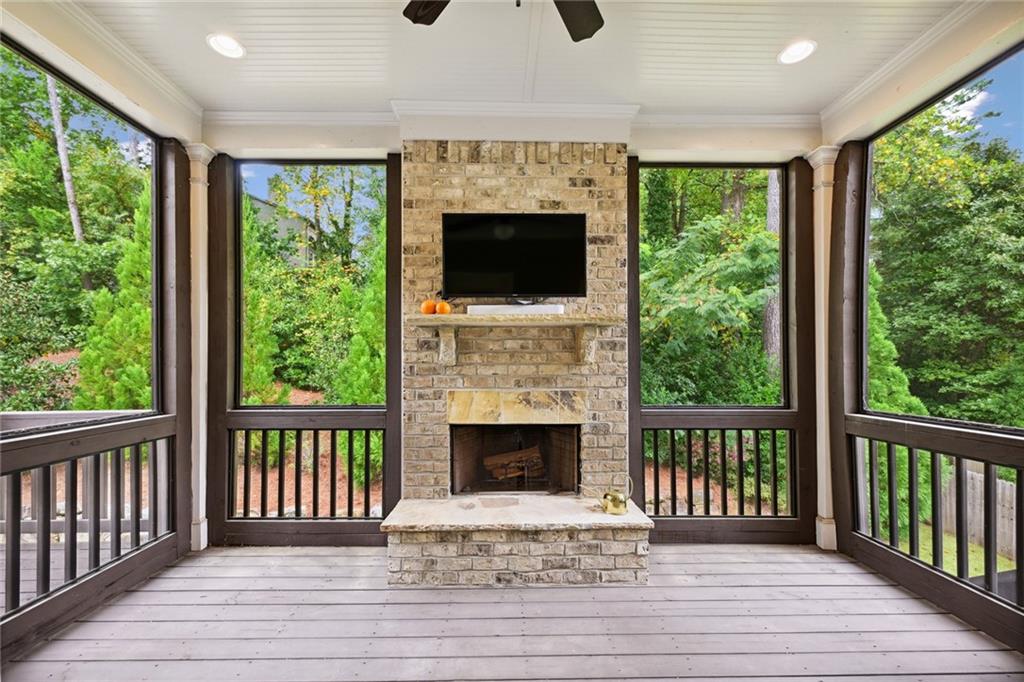 229 Belle Lane, Sandy Springs, Georgia 30328, 5 Bedrooms Bedrooms, ,5 BathroomsBathrooms,Residential,Sold,229 Belle Lane,7290992