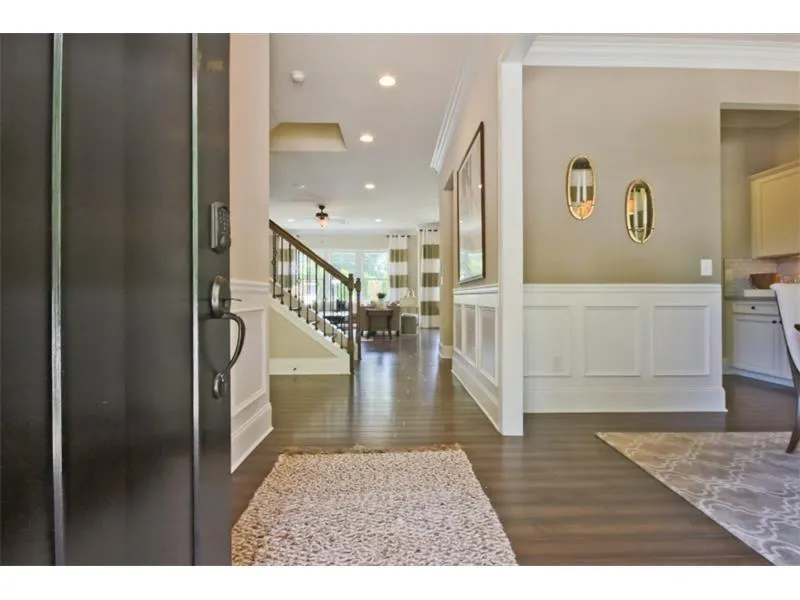 110 Austin Drive, Sandy Springs, Georgia 30328, 4 Bedrooms Bedrooms, ,3 BathroomsBathrooms,Residential,Sold,110 Austin Drive,5633429