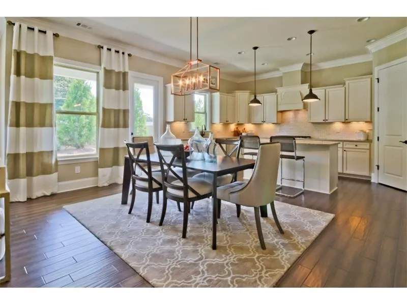 110 Austin Drive, Sandy Springs, Georgia 30328, 4 Bedrooms Bedrooms, ,3 BathroomsBathrooms,Residential,Sold,110 Austin Drive,5633429