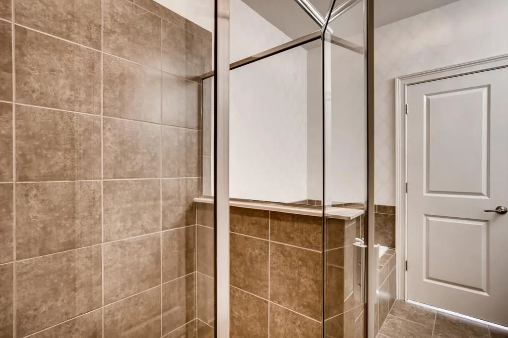 6417 Paulson Place, Sandy Springs, Georgia 30328, 2 Bedrooms Bedrooms, ,2 BathroomsBathrooms,Residential,Sold,6417 Paulson Place,6107828