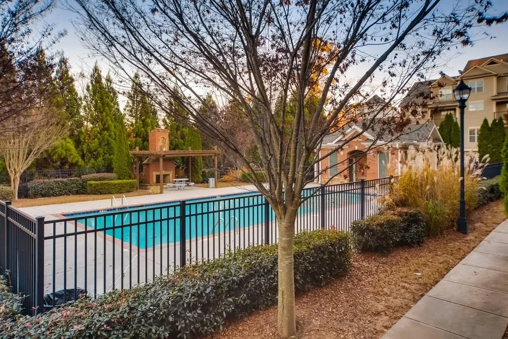 6417 Paulson Place, Sandy Springs, Georgia 30328, 2 Bedrooms Bedrooms, ,2 BathroomsBathrooms,Residential,Sold,6417 Paulson Place,6107828