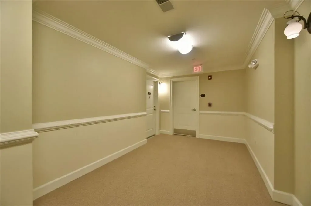 200 River Vista Drive Unit 202, Atlanta, Georgia 30339, 2 Bedrooms Bedrooms, ,2 BathroomsBathrooms,Residential,Sold,200 River Vista Drive Unit 202,5718528