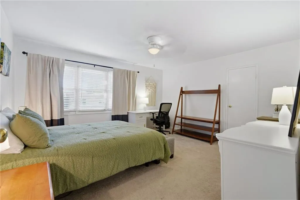 285 Lakemoore Drive Ne Unit B, Atlanta, Georgia 30342, 2 Bedrooms Bedrooms, 0 ,1 BathroomBathrooms,Residential,For Sale,285 Lakemoore Drive Ne Unit B,7703912