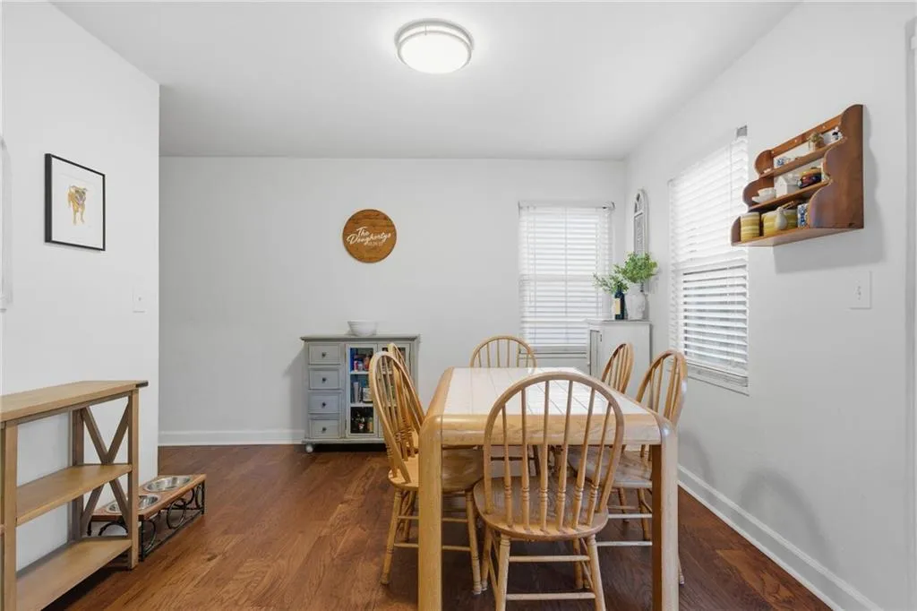 285 Lakemoore Drive Ne Unit B, Atlanta, Georgia 30342, 2 Bedrooms Bedrooms, 0 ,1 BathroomBathrooms,Residential,For Sale,285 Lakemoore Drive Ne Unit B,7703912
