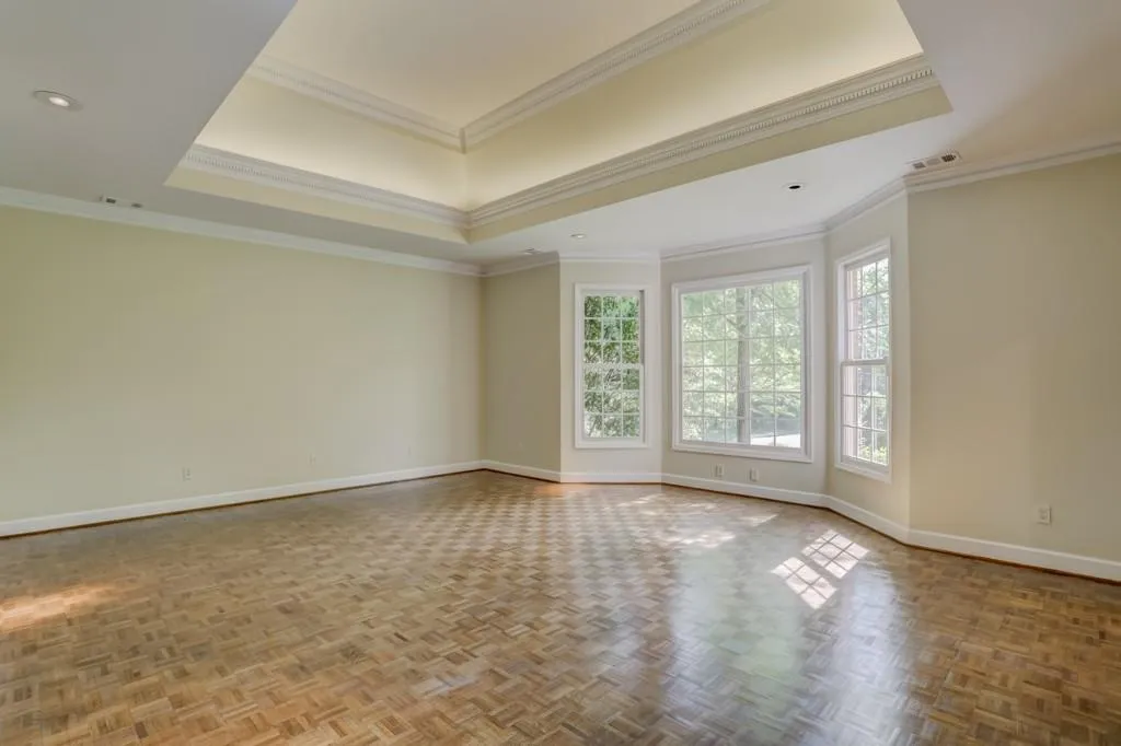 5740 Lake Island Drive, Sandy Springs, Georgia 30327, 6 Bedrooms Bedrooms, ,4 BathroomsBathrooms,Residential,Sold,5740 Lake Island Drive,6006775