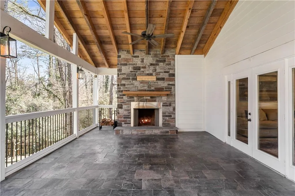 344 Pine Forest Road, Atlanta, Georgia 30342, 3 Bedrooms Bedrooms, ,2 BathroomsBathrooms,Residential,Sold,344 Pine Forest Road,7348354