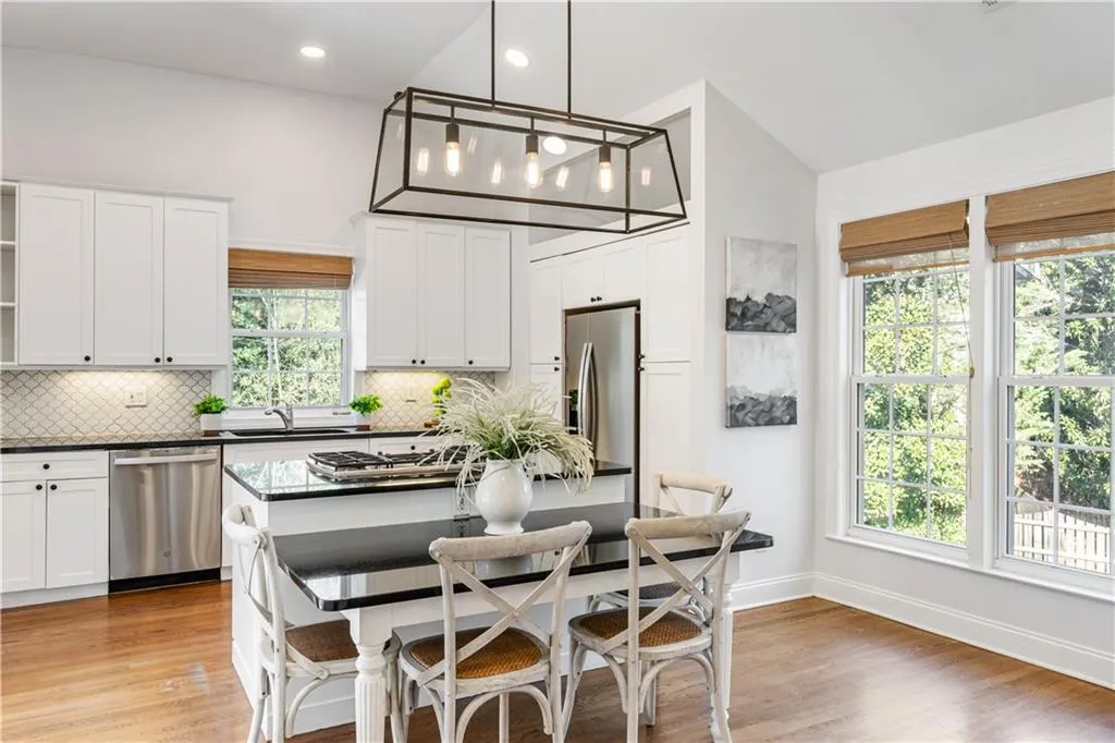 344 Pine Forest Road, Atlanta, Georgia 30342, 3 Bedrooms Bedrooms, ,2 BathroomsBathrooms,Residential,Sold,344 Pine Forest Road,7348354