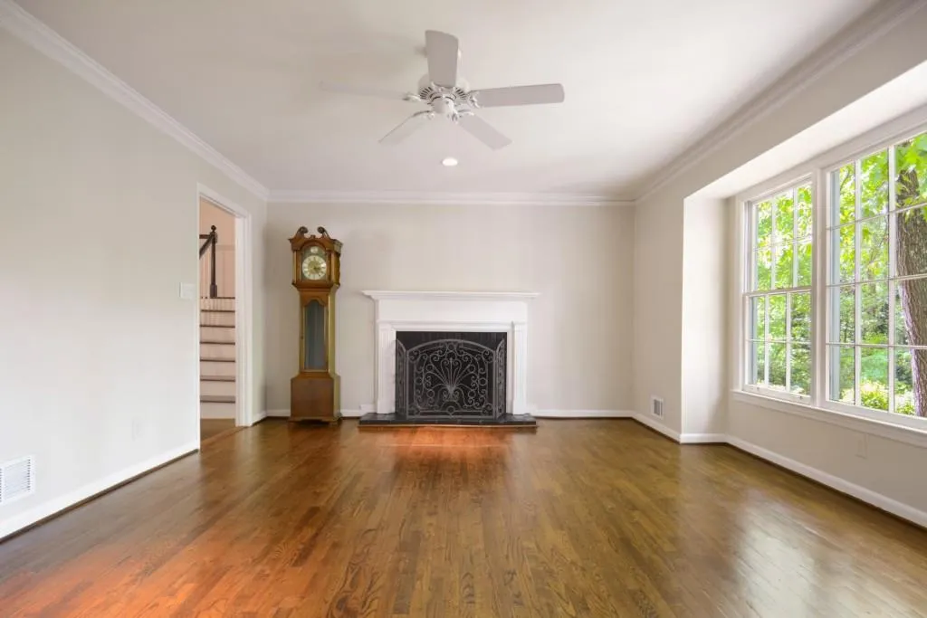 175 Berwick Drive, Sandy Springs, Georgia 30328, 4 Bedrooms Bedrooms, ,3 BathroomsBathrooms,Residential,Sold,175 Berwick Drive,6877771