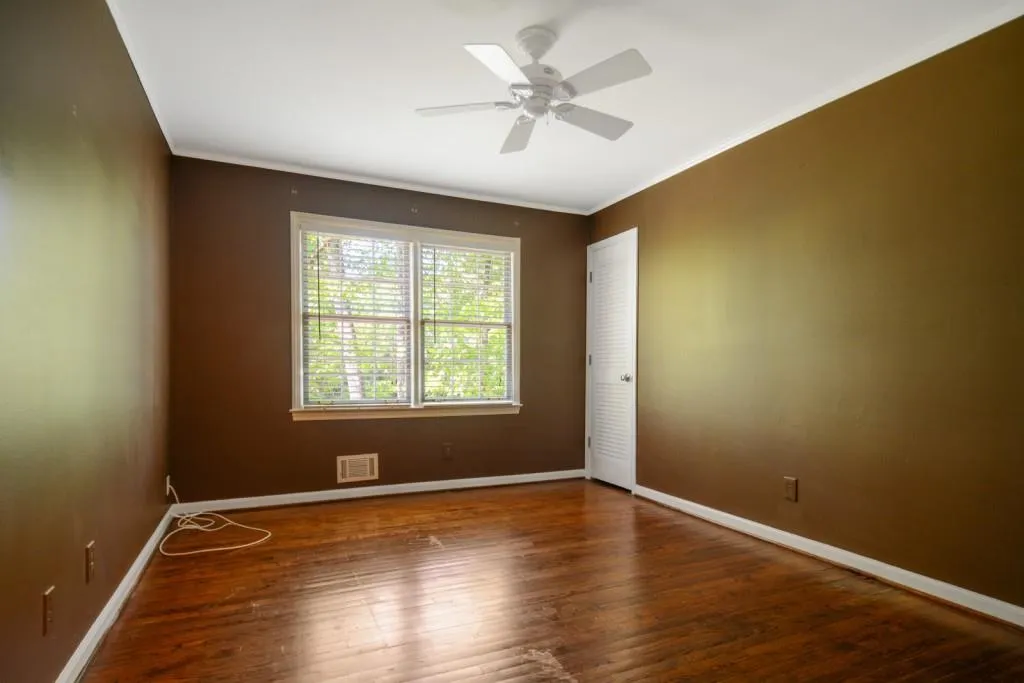 175 Berwick Drive, Sandy Springs, Georgia 30328, 4 Bedrooms Bedrooms, ,3 BathroomsBathrooms,Residential,Sold,175 Berwick Drive,6877771